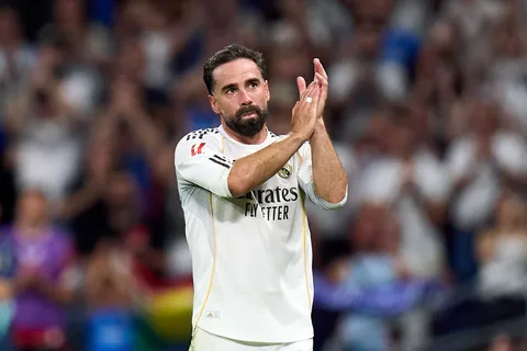 Dani Carvajal queda libre y escucha ofertas.