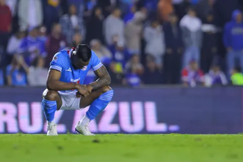 Se definió si Willer Ditta estará o no ante el América en la vuelta de las semifinales de Liga MX
