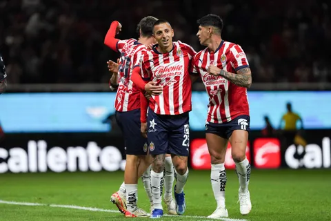 Cruz Azul estaría interesado en otro futbolista, además de Piojo Alvarado.