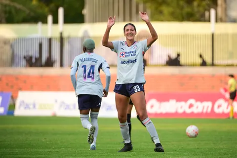 Aerial Chavarin impulsa a Cruz Azul Femenil con sus goles.