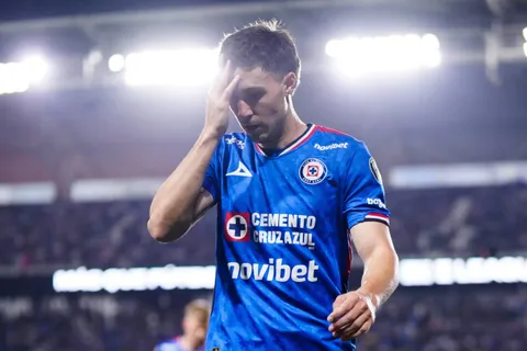 Revelan por qué José Paradela es un cambio habitual en Cruz Azul