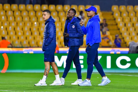 Los 3 jugadores de Cruz Azul que se ausentaron del inicio de la pretemporada