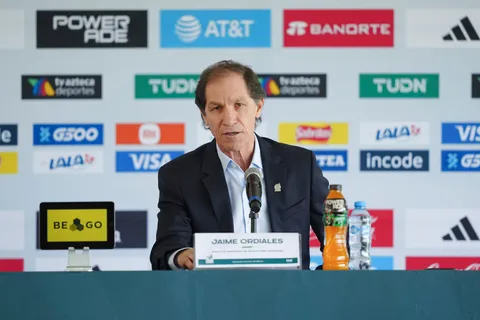 Ordiales comparó sus experiencias en Cruz Azul y Mazatlán, sorprendiendo a todos con su respuesta.