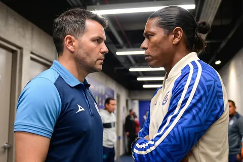 Joel Huiqui evidenció el "capricho" de Nicolás Larcamón en Cruz Azul