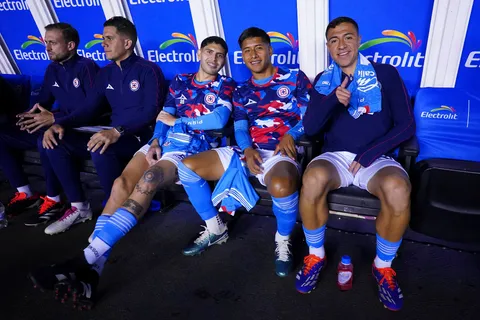 Cruz Azul lo celebra: grandes noticias para Nicolás Larcamón de cara al inicio del 2026