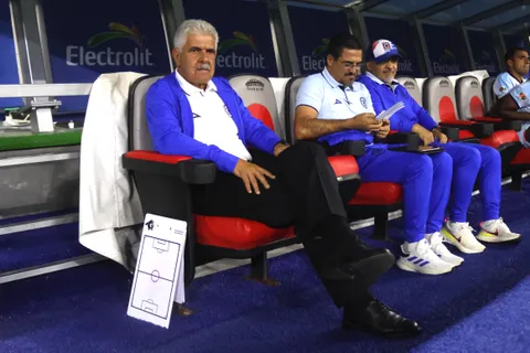 Definido: el DT que se quedará al frente de Cruz Azul si Tuca Ferretti se va