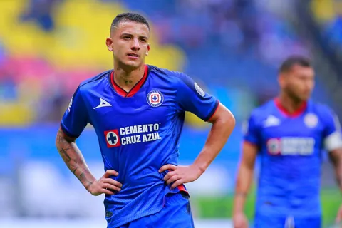 Kevin Castaño no tuvo minutos contra Uruguay