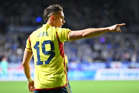 ¡BOMBAZO! ¿Santos Borré es el delantero que llegará a Cruz Azul?