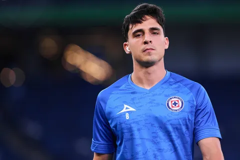 El ingenioso apodo de Faravelli que demuestra el gran ambiente en el vestidor de Cruz Azul