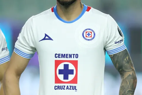 Gonzalo Piovi, fuera de las canchas con Cruz Azul.