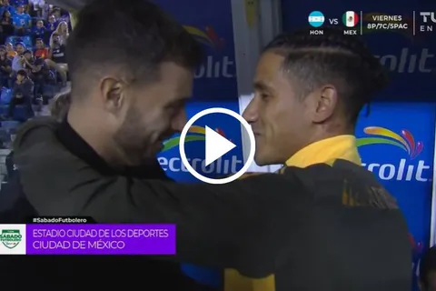 Uriel Antuna se reencontró con Anselmi y sus excompañeros.