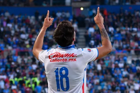 CONFIRMADO: Cruz Azul recupera a dos futbolistas para el duelo contra Toluca
