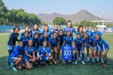 Dalia Molina festejó 100 partidos con Cruz Azul femenil y lanzó promesa