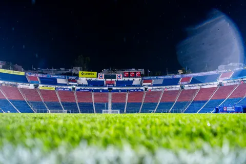 Clausuran el Estadio Ciudad de los Deportes.