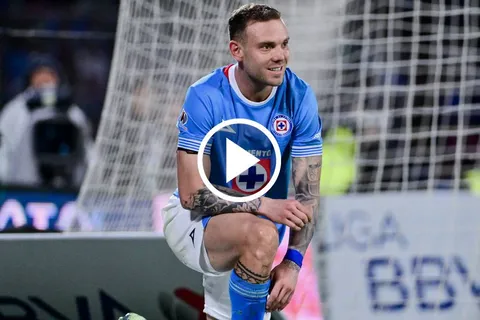 Rodolfo Rotondi defendió a Vicente Sánchez de los rumores en Cruz Azul