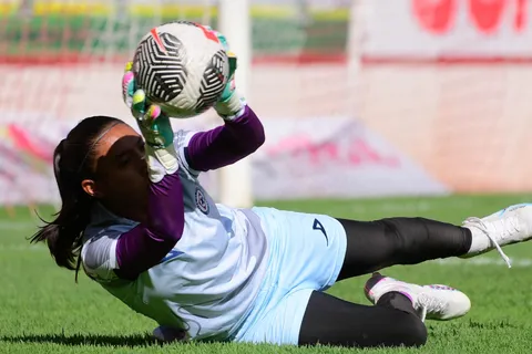 Apertura 2023: Natsidieli Nieto ataja penal en su debut con Cruz Azul Femenil