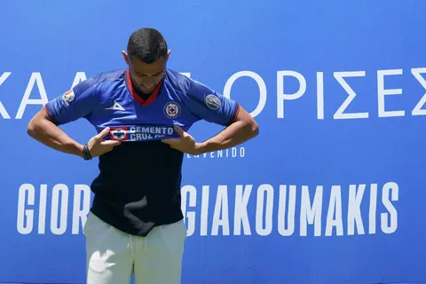 La Liga MX corrige su error con GIORGOS: “Ya nos aprendimos tu nombre correctamente”