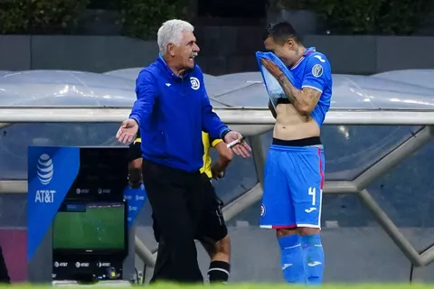 Ricardo Ferretti fue el último DT que el Cata Domínguez tuvo en Cruz Azul, allá por 2023.