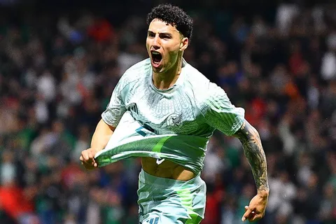 La plantilla de Cruz Azul salió en defensa de Jorge Sánchez