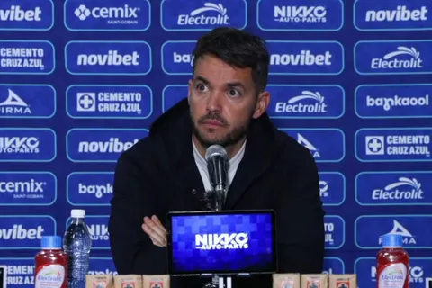 Nicolás Larcamón analizó el partido de ida y cómo espera la vuelta ante Tigres.