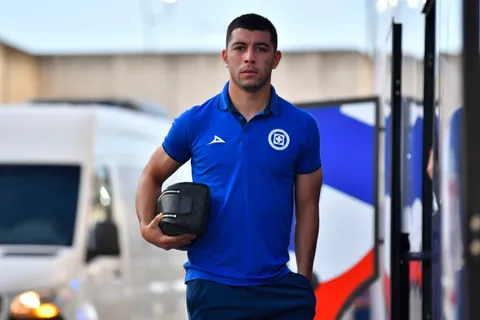 Erik Lira jugará ante Pumas y luego será baja hasta la Jornada 17