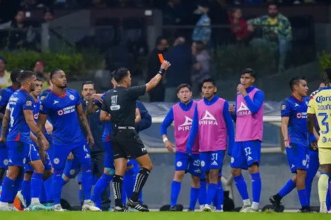 <strong>DE ÚLTIMO MOMENTO: Cruz Azul apelará expulsión de Charly Rodríguez</strong>