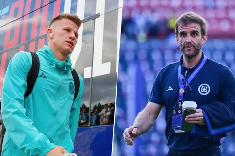 Aunque en Cruz Azul no quieren desprenderse de Bogusz, el polaco buscaría una salida.