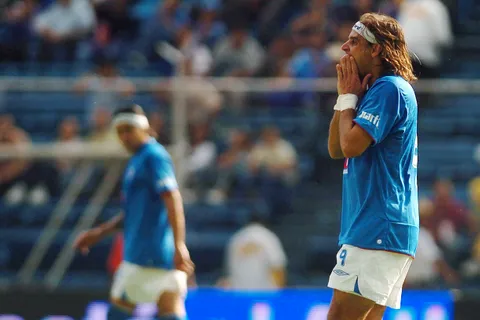 El futbolista uruguayo dejó opiniones divididas por su estadía en México.