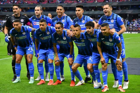 Dejó Cruz Azul y no es aceptado por su actual afición.