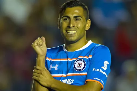 No estuvo a la altura de Cruz Azul y hoy es una estrella en Paraguay