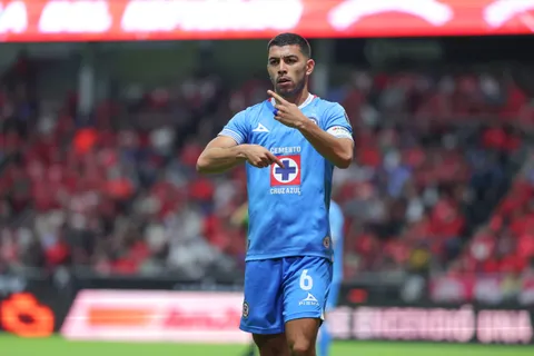 Erik Lira dejó claro su compromiso con Cruz Azul.