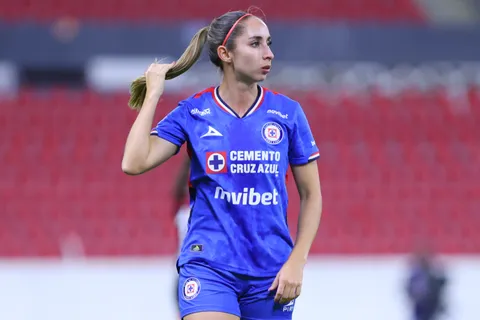 Un relato que sirve como ejemplo para otras futbolistas.