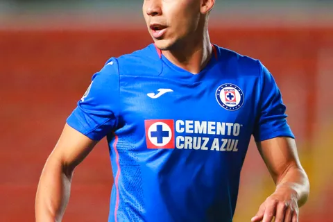 Pol Fernández fue campeón con Cruz Azul en 2021.