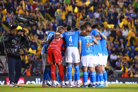 Martín Anselmi sorprendió con dos jóvenes en la convocatoria ante Atlas.