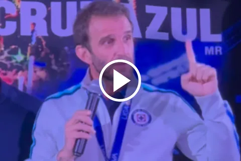 Iván Alonso y un mensaje al interior de Cruz Azul contra Pumas.
