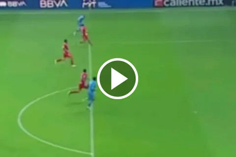 Polémica con el gol del Toro Fernández en el Cruz Azul vs. Toluca: ¿Estaba en fuera de juego?