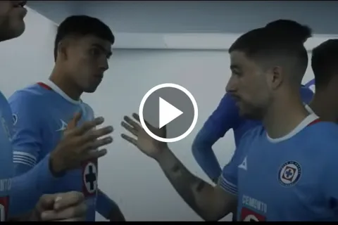 "Luchamos por el compañero": La emocionante arenga de Nacho Rivero en el triunfo de Cruz Azul
