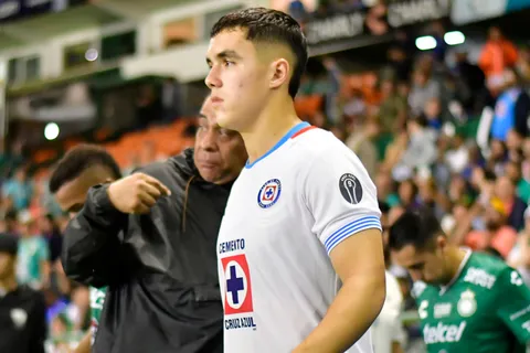 Levy se ve inmerso en un inédito plan.