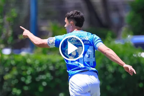 El delantero está de regreso en los terrenos de juego y se estrenó en la red.