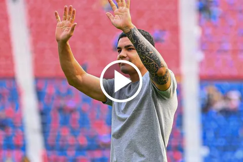 La emocionante ovación que recibió Toro Fernández en Pubela