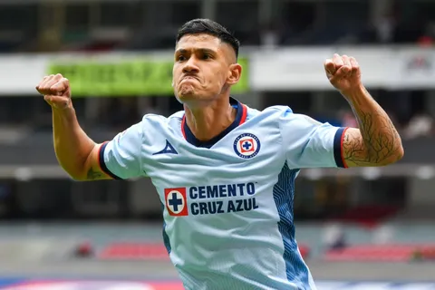 Uriel Antuna vive un gran momento en la Liga MX