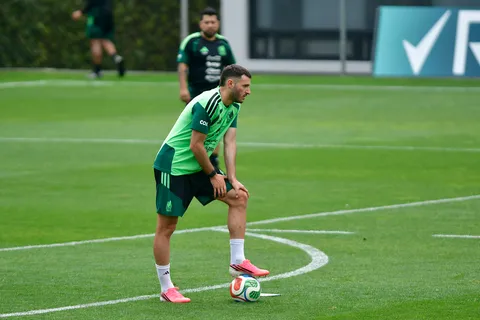 Ex Cruz Azul: El premio de Javier Aguirre a Santiago Giménez de cara al México vs. Chequia