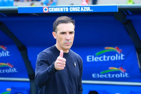 El mensaje de Vicente Sánchez tras el empate de Cruz Azul