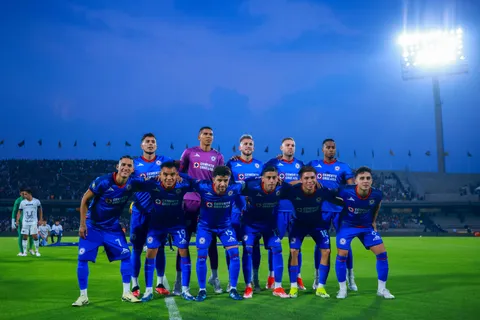 Cruz Azul dio un paso adelante en los cuartos de final.