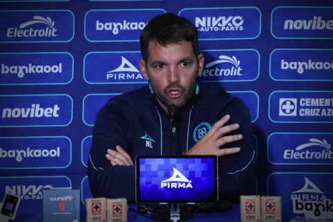 Nicolás Larcamón se refirió al mercado de pases que viene realizando Cruz Azul y lo que debe esperar la afición.