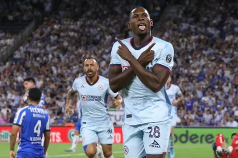 Destacan el presente del refuerzo de Cruz Azul: “Resiliencia nivel Diber Cambindo”