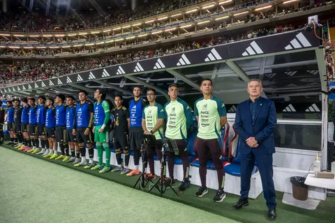 La decisión que medita Javier Aguirre en el TRI y que pondría en jaque a una figura de Cruz Azul