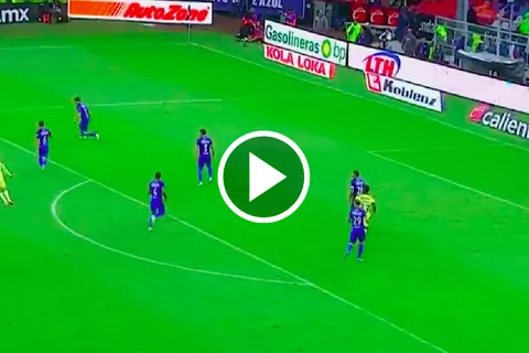 Sebastián Jurado tuvo mucho que ver en el tercer gol del América