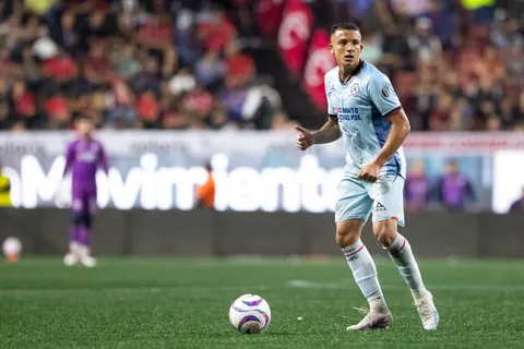Kevin Castaño no convenció en su primer torneo con Cruz Azul
