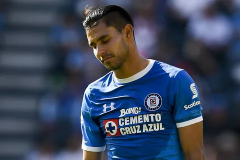 Decepcionó a Cruz Azul: ¿Qué fue de la vida del Conejo Benítez?